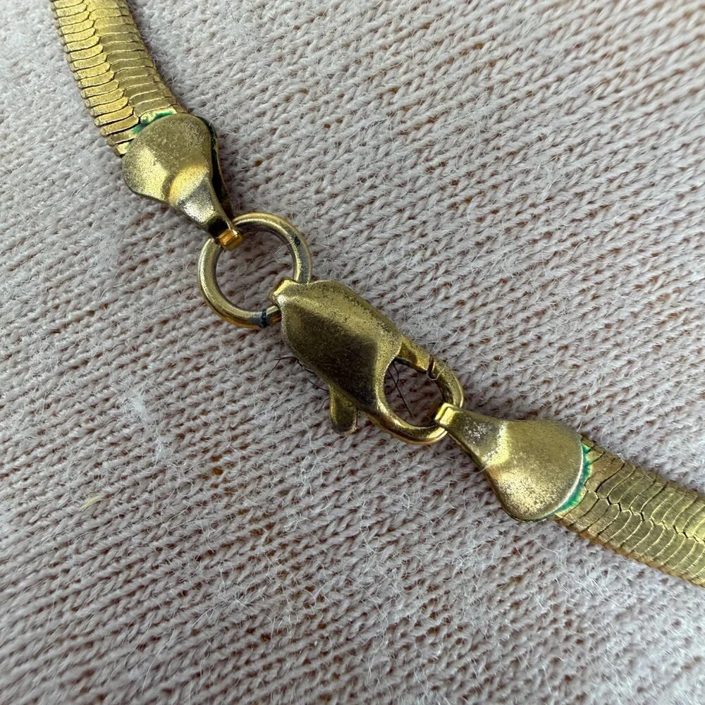 Gold Tone Thick Herringbone Chain Necklace 24" - Picture 7 of 9